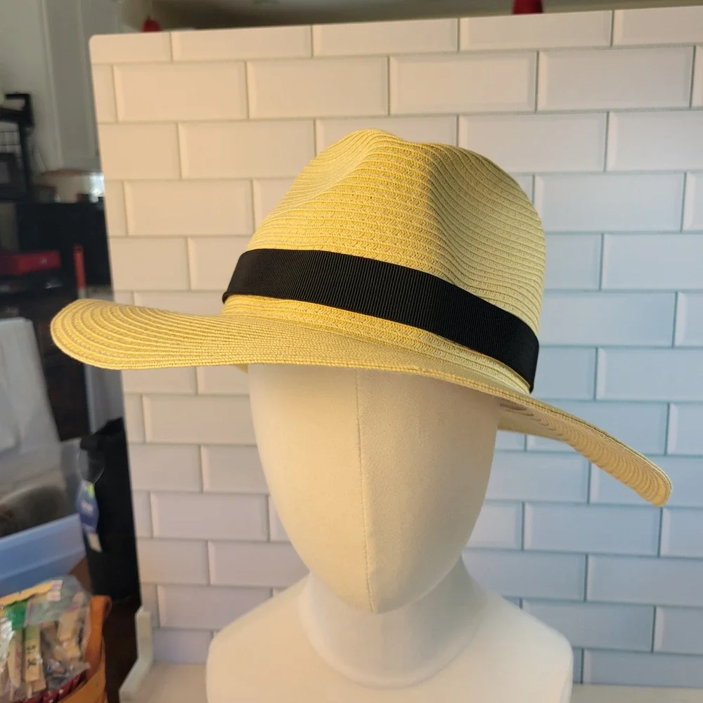 J. Crew Womens Packable Panama Straw Hat Size S/M Blond W/ Black Band Summer